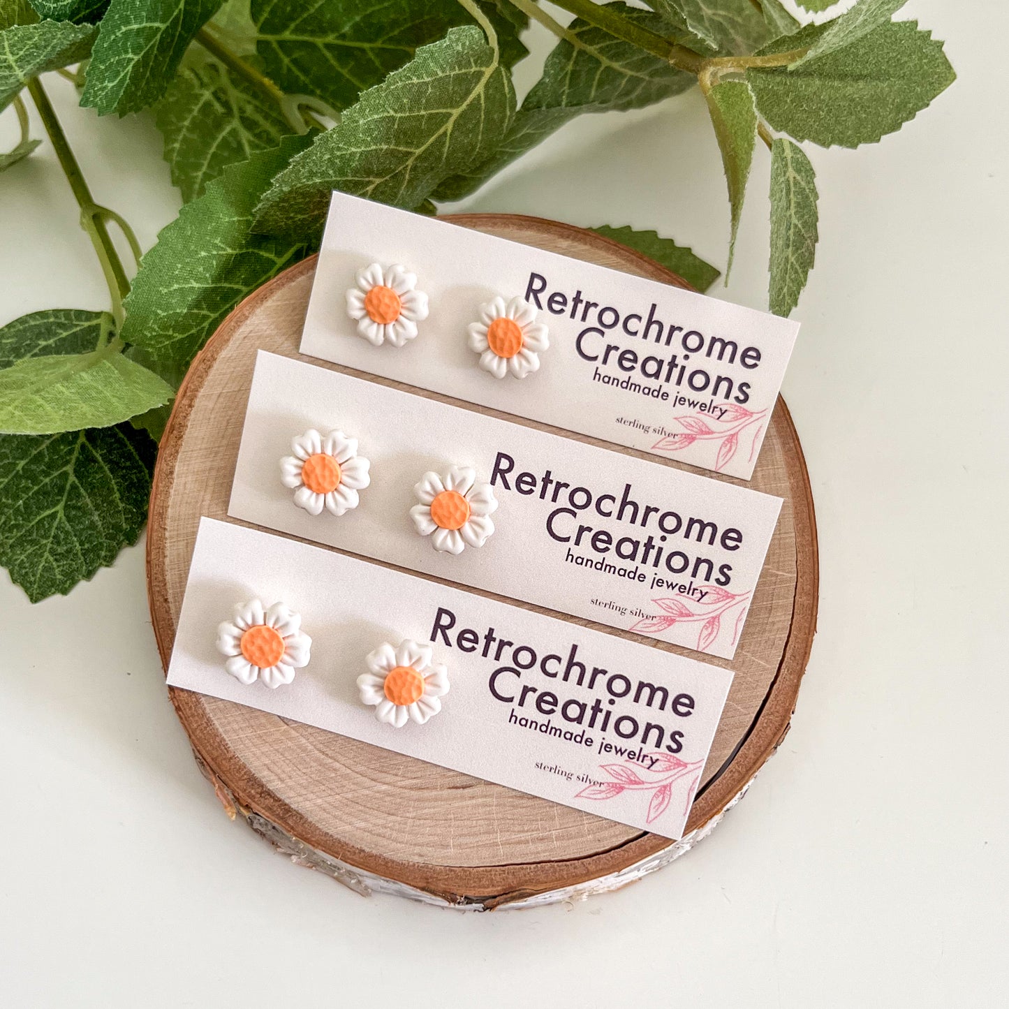 White and orange flower stud | sterling silver