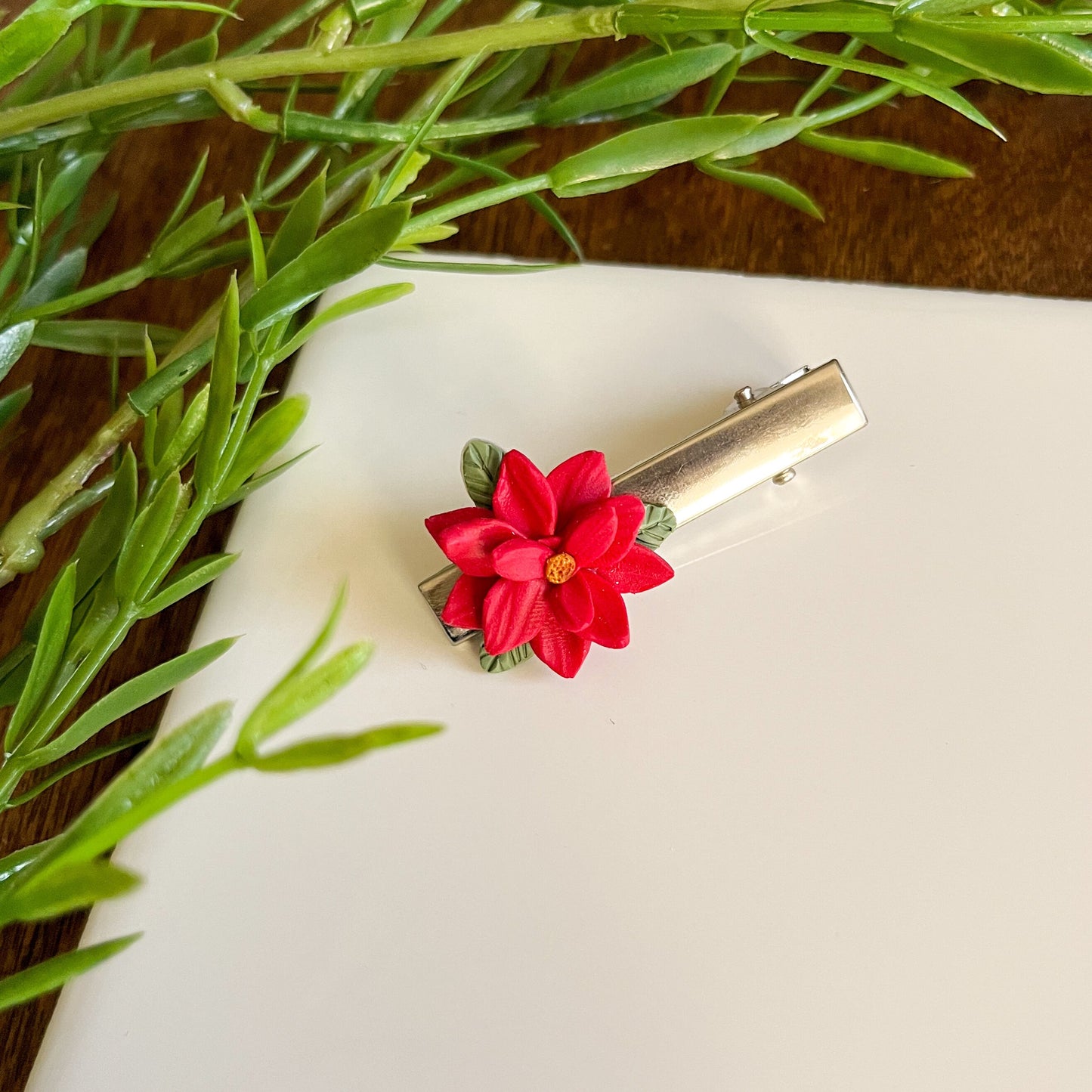 Poinsettia hair clip | 1.75" alligator clip