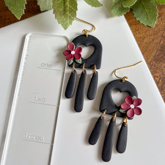Black heart earrings with red flowers | 18k gold plated