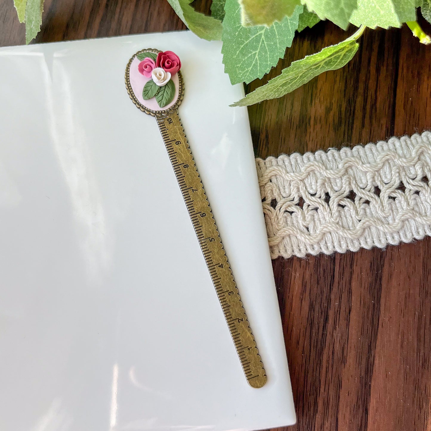 pink rose bouquet bookmark (long)