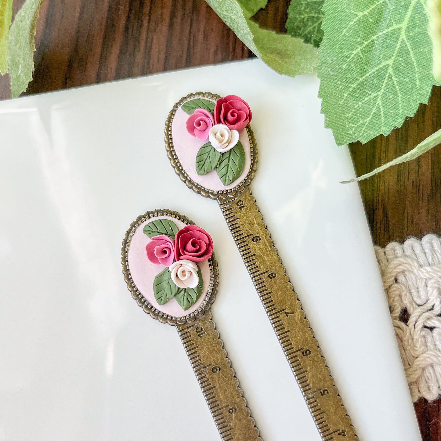 pink rose bouquet bookmark (long)