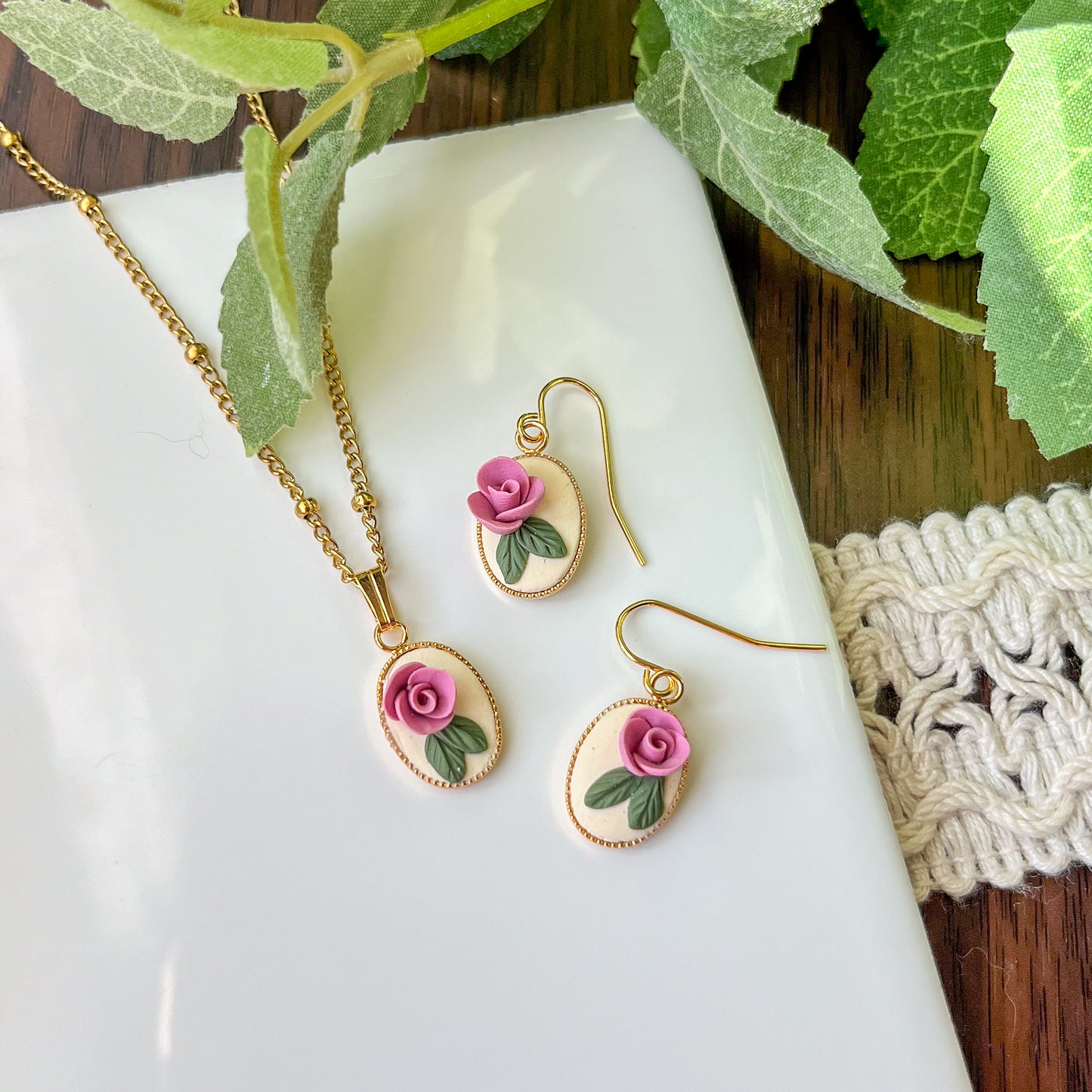 Small rose jewelry set (earrings and/or necklace) | multiple metals