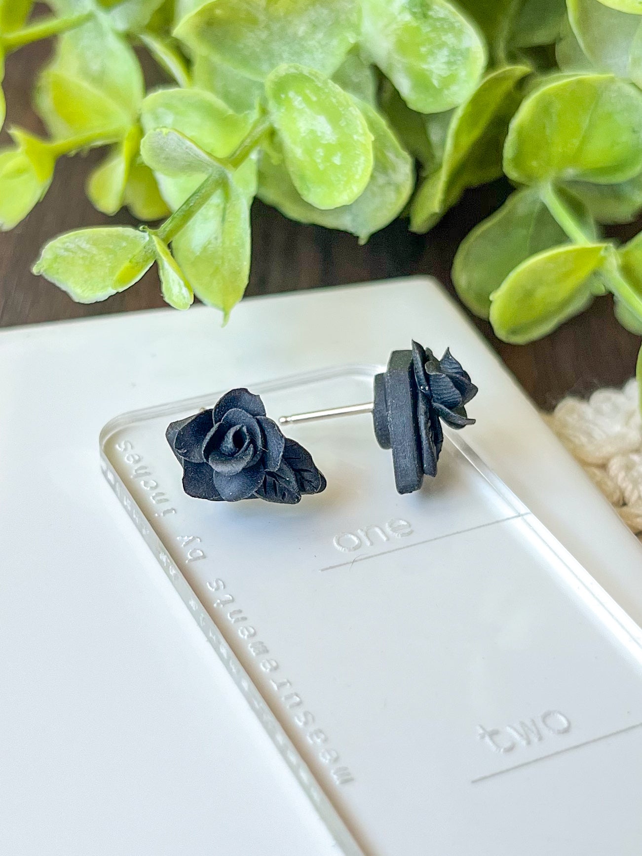 Monochrome black floral studs | sterling silver