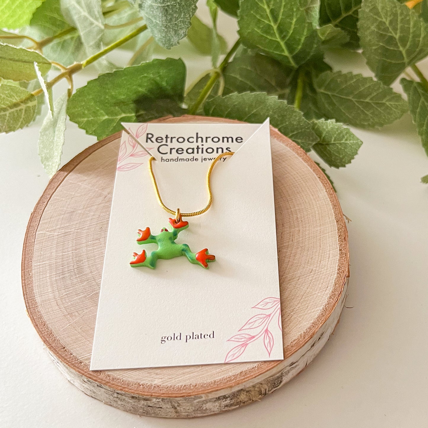Red Eyed Tree Frog Necklace | 18" chain